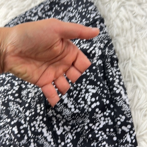 Lululemon Fast & Free Crop II *Nulux 19" Chirasu Black - Picture 5 of 7